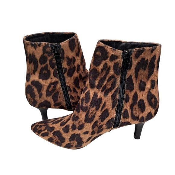 Rampage Womens Cheetah Ankle‎ Booties 7M Teeny Pointed Toe Kitten Heel Mob Wife - Picture 2 of 14